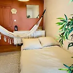 Maisonnette Climatisee A 35m De La Plage De La Capte Nyaraló Hyères